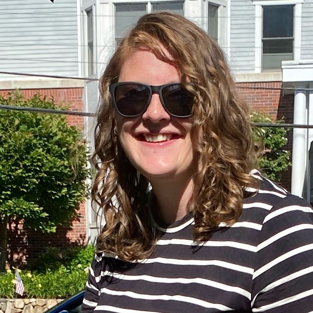 Meet your Posher, Elizabeth